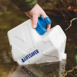 CUBE FILTRANT PURIFICATEUR D'EAU - LIFESAVER - CAPACITÉ 5L - 5000L FILTRÉS -Promos Camping Boutique cube filtrant purificateur deau lifesaver capacite 5l 5000l filtres 2
