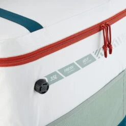 Quechua GLACIERE SOUPLE DE CAMPING - 35 LITRES - CONSERVATION AU FRAIS 17 HEURES -Promos Camping Boutique glaciere souple de camping 35 litres conservation au frais 17 heures 8